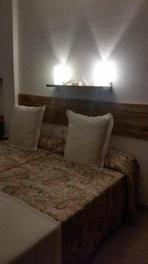 Habitacion Con Bano Privado サンタクルスデテネリフェ エクステリア 写真